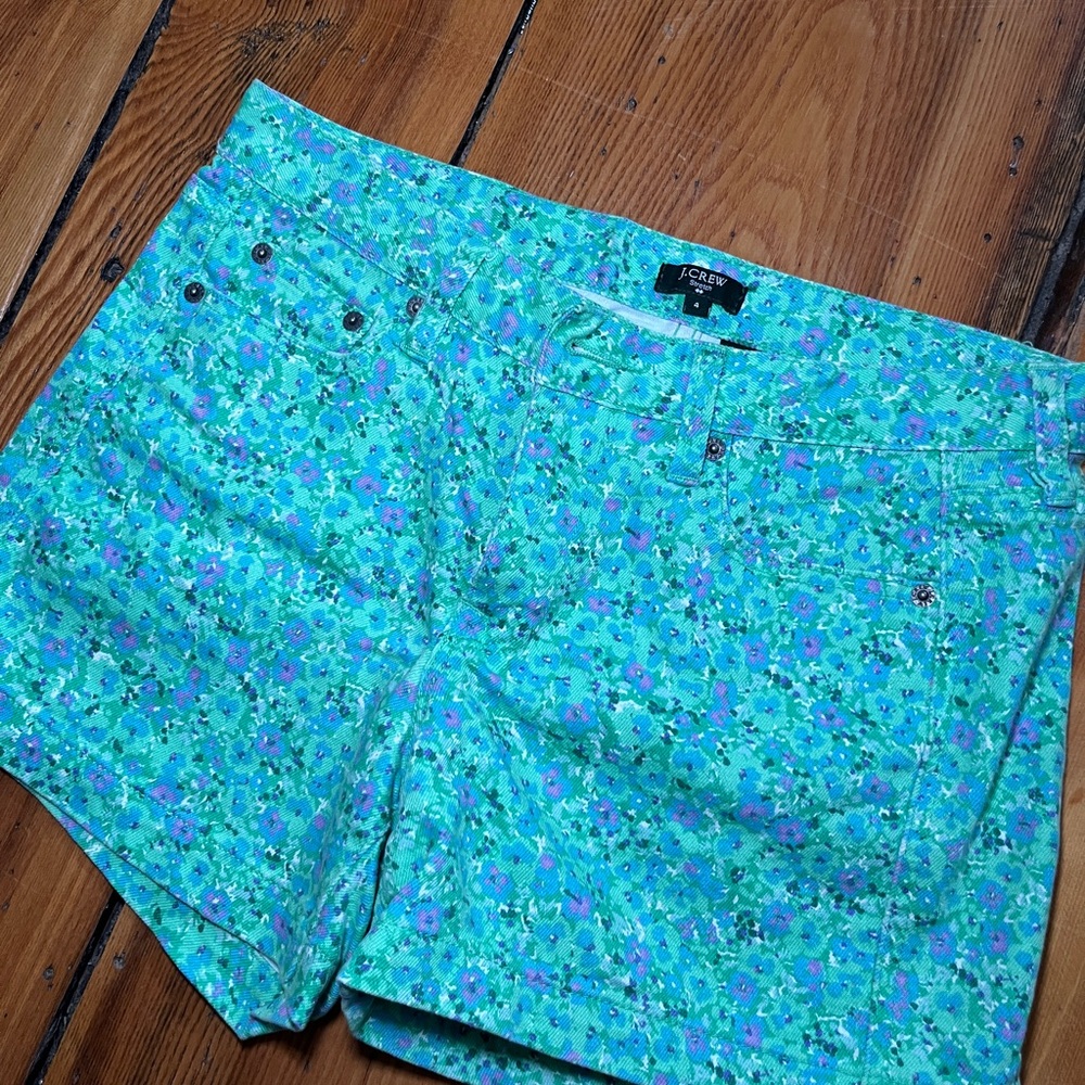 Gap shorts size 4